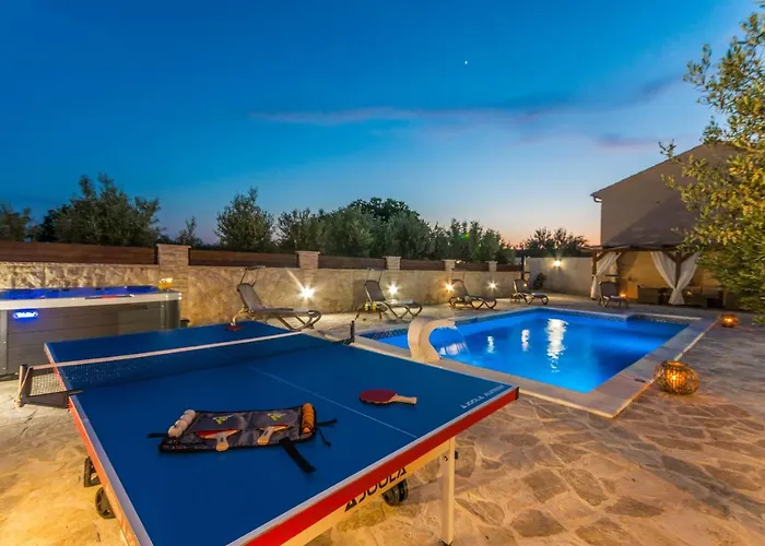 Villa Branko *