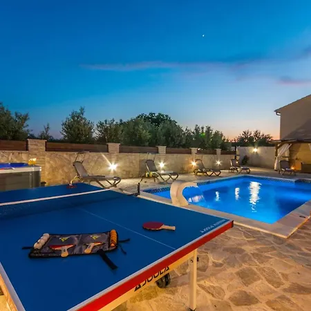 Villa Branko *